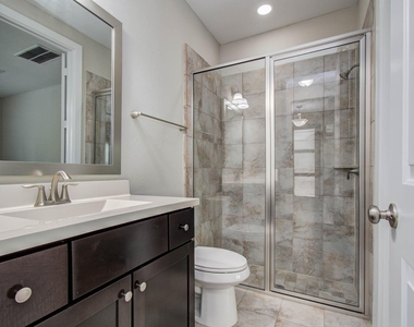 11023 Acorn Falls Drive - Photo Thumbnail 5