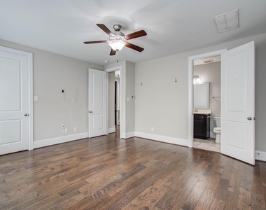 11023 Acorn Falls Drive - Photo Thumbnail 4
