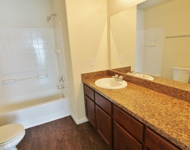 5807 Santa Cecilia Lane - Photo Thumbnail 6