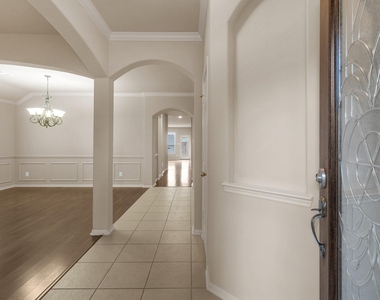 5730 Slate Valley Court - Photo Thumbnail 2