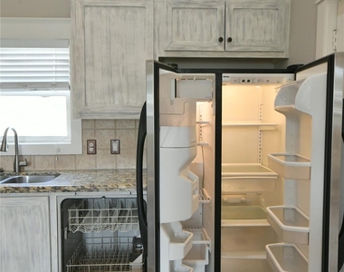 536 Columbia - Photo Thumbnail 7