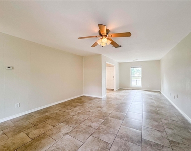 217 Mary Ann Drive - Photo Thumbnail 7