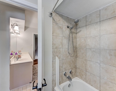 16310 Acapulco Drive - Photo Thumbnail 17
