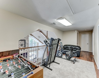 16310 Acapulco Drive - Photo Thumbnail 12