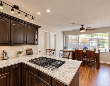 16310 Acapulco Drive - Photo Thumbnail 30