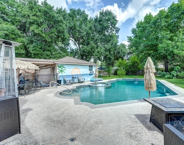 16310 Acapulco Drive - Photo Thumbnail 22