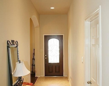 868 Sierra Brook Lane - Photo Thumbnail 1