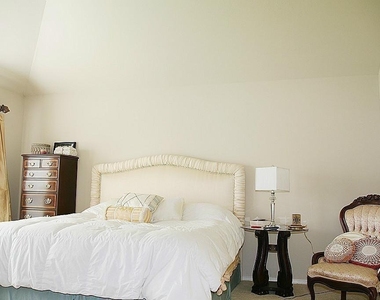 868 Sierra Brook Lane - Photo Thumbnail 9
