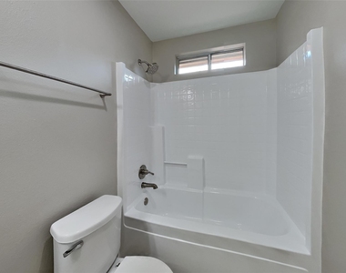 21027 Terrace View Drive - Photo Thumbnail 15