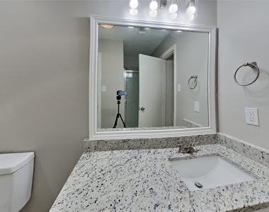 21027 Terrace View Drive - Photo Thumbnail 10