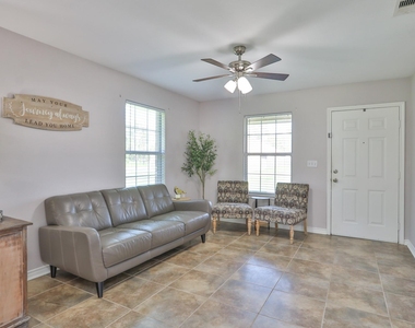 4002 Avenue N 1/2 - Photo Thumbnail 17