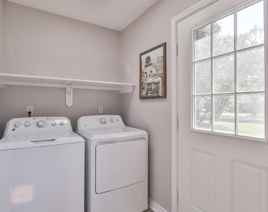 4002 Avenue N 1/2 - Photo Thumbnail 6