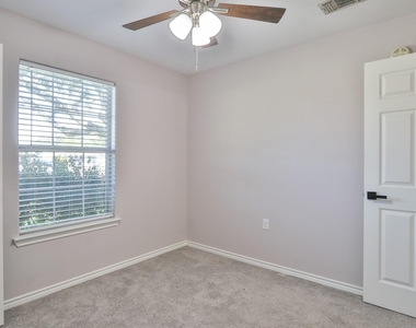 4002 Avenue N 1/2 - Photo Thumbnail 14