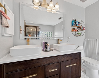 21202 Barker Canyon Lane - Photo Thumbnail 32