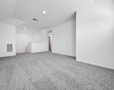 12115 Blue Coast Court - Photo Thumbnail 28