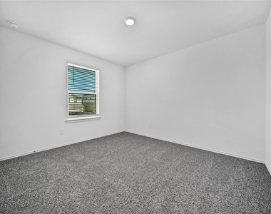 12115 Blue Coast Court - Photo Thumbnail 34