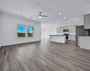 12115 Blue Coast Court - Photo Thumbnail 7