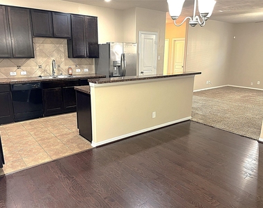 17222 Hannah Oaks Lane - Photo Thumbnail 9