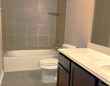 17222 Hannah Oaks Lane - Photo Thumbnail 27