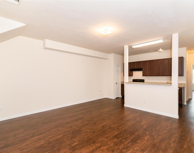 12130 Pia Drive - Photo Thumbnail 3