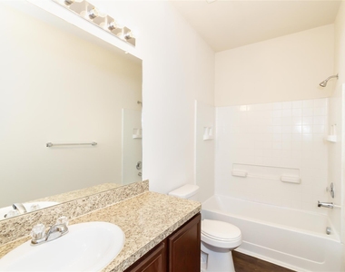 12130 Pia Drive - Photo Thumbnail 8