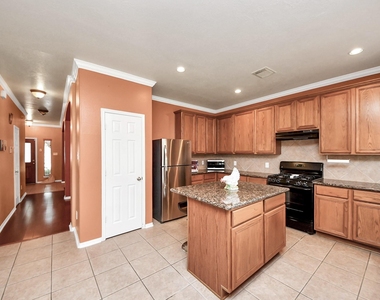 8614 Riverbend Canyon Lane - Photo Thumbnail 18
