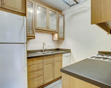 5250 Eigel Street - Photo Thumbnail 4