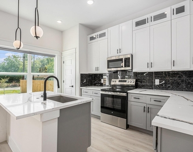4825 Pederson Street - Photo Thumbnail 3