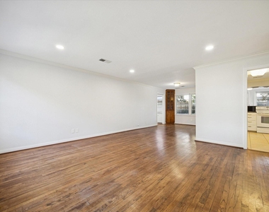 5122 Locust Street - Photo Thumbnail 10