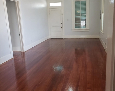 1725 18th Street - Photo Thumbnail 5