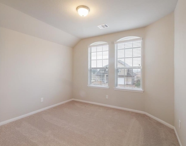 24018 Cannon Anello Court - Photo Thumbnail 31