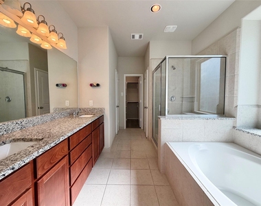 24018 Cannon Anello Court - Photo Thumbnail 11