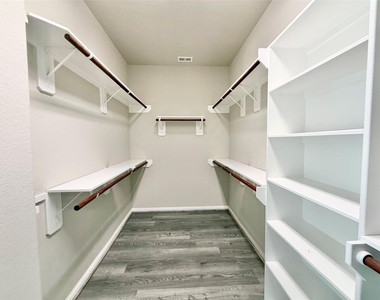 24018 Cannon Anello Court - Photo Thumbnail 20