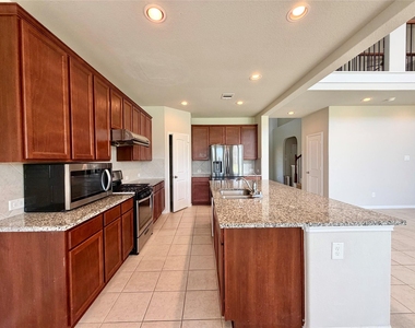 24018 Cannon Anello Court - Photo Thumbnail 11