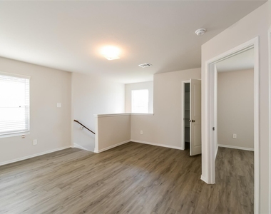 4818 Banyan Tree Trail - Photo Thumbnail 4