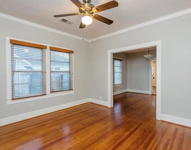 205 E 24th Street - Photo Thumbnail 7