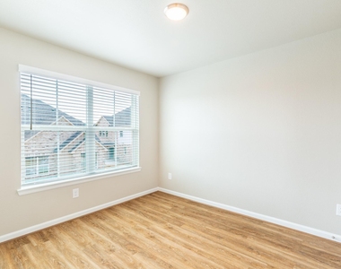 231 Park Place Circle - Photo Thumbnail 21
