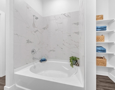 38634 Spur 149 Rd - Photo Thumbnail 13