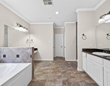13318 Olive Trail - Photo Thumbnail 24