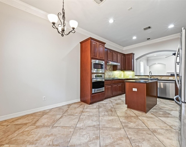 13318 Olive Trail - Photo Thumbnail 14