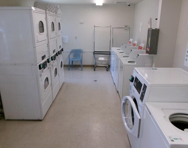 3195 Briarwood Drive - Photo Thumbnail 8