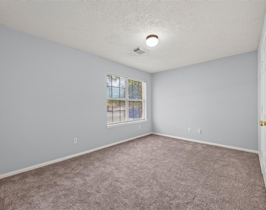 3218 Spring Flower Lane - Photo Thumbnail 15