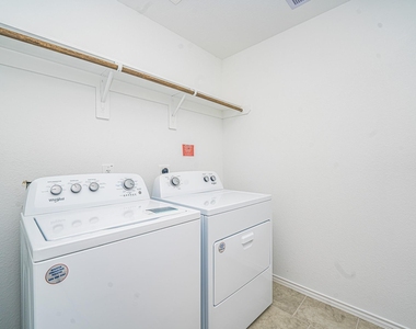 1118 Appaloosa Lane - Photo Thumbnail 30