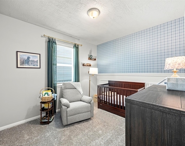 383 Shoreview Drive - Photo Thumbnail 8