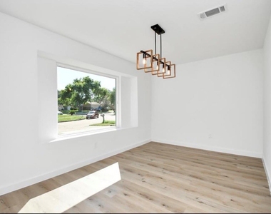 1911 Long Barrel Lane - Photo Thumbnail 1