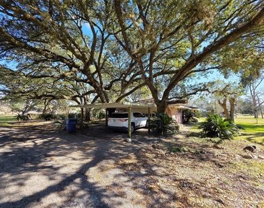706 Maple St - Photo Thumbnail 37