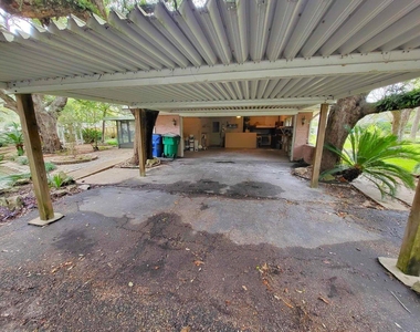 706 Maple St - Photo Thumbnail 35