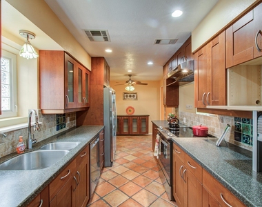 6030 Willowbend Boulevard - Photo Thumbnail 34