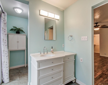 6030 Willowbend Boulevard - Photo Thumbnail 20