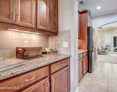 7137 Vilano Lane - Photo Thumbnail 5